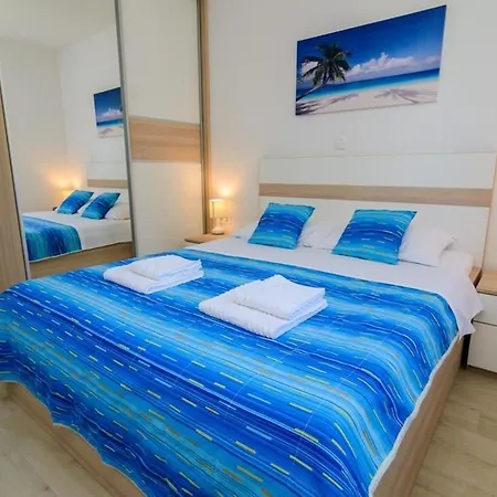 Apts Mali Princ - Modern And Comfortable * זאדאר